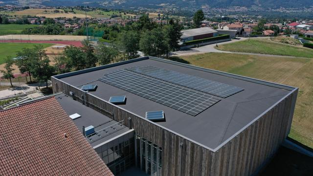 Toitures-terrasses : faire coïncider durée de garantie de l'étanchéité et du photovoltaïque